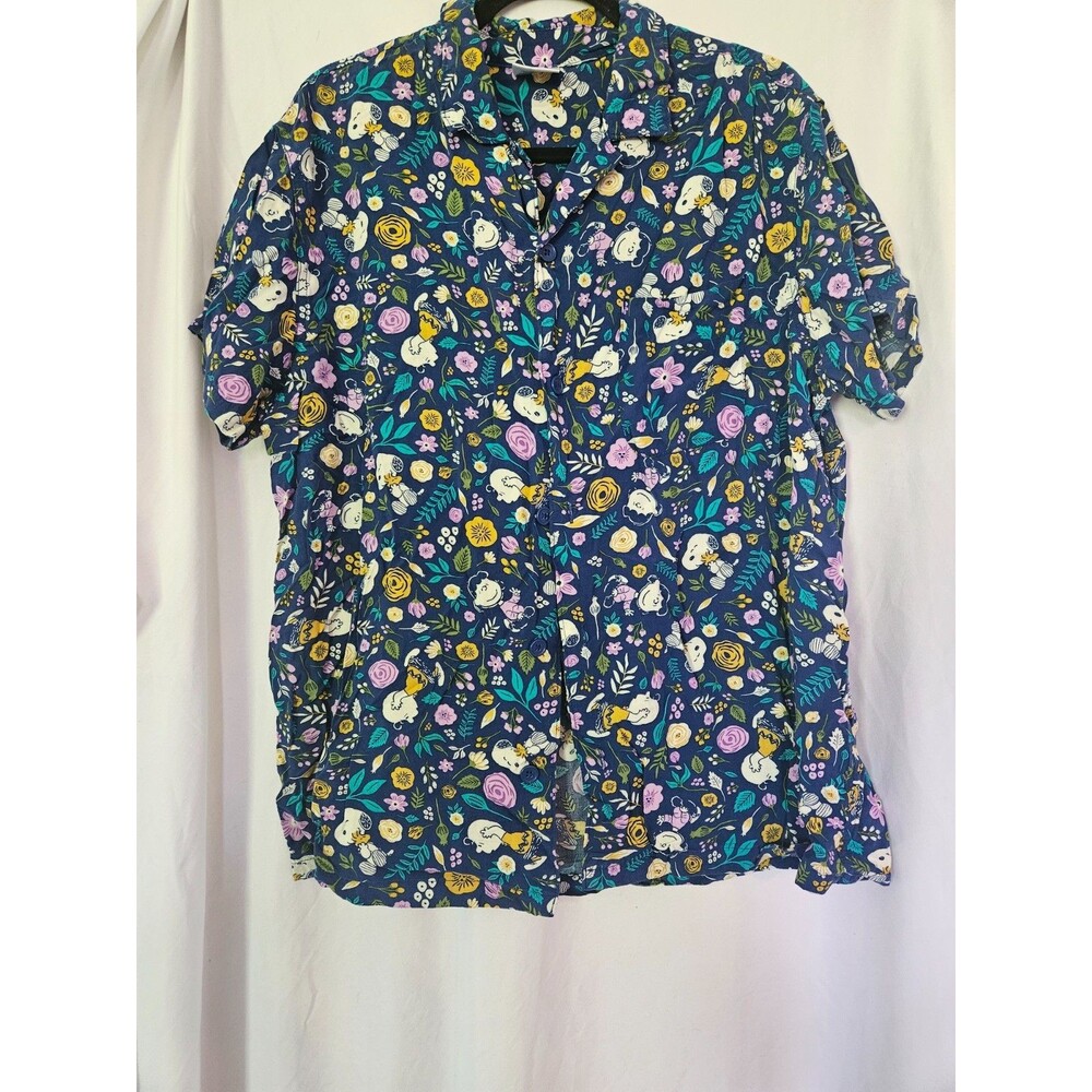 Peanuts‎ Men’s L Blue Floral Snoopy Charlie Brown Rayon Button-Up Shirt Pockets